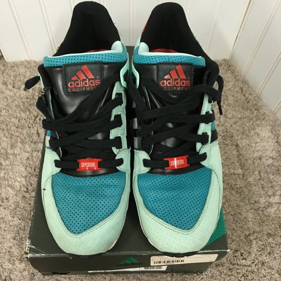 Adidas The Big Apple Equipment Running Support Size US 9.5, C77364 main image 7